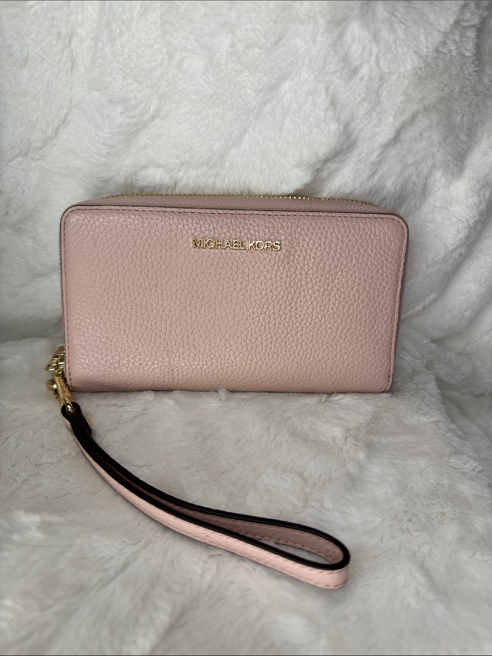 Michael Kors Pale Pink Pebbled Leather Wristlet Clutch